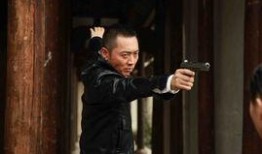 铁血尖刀在线观看,在线观看，揭秘战场传奇